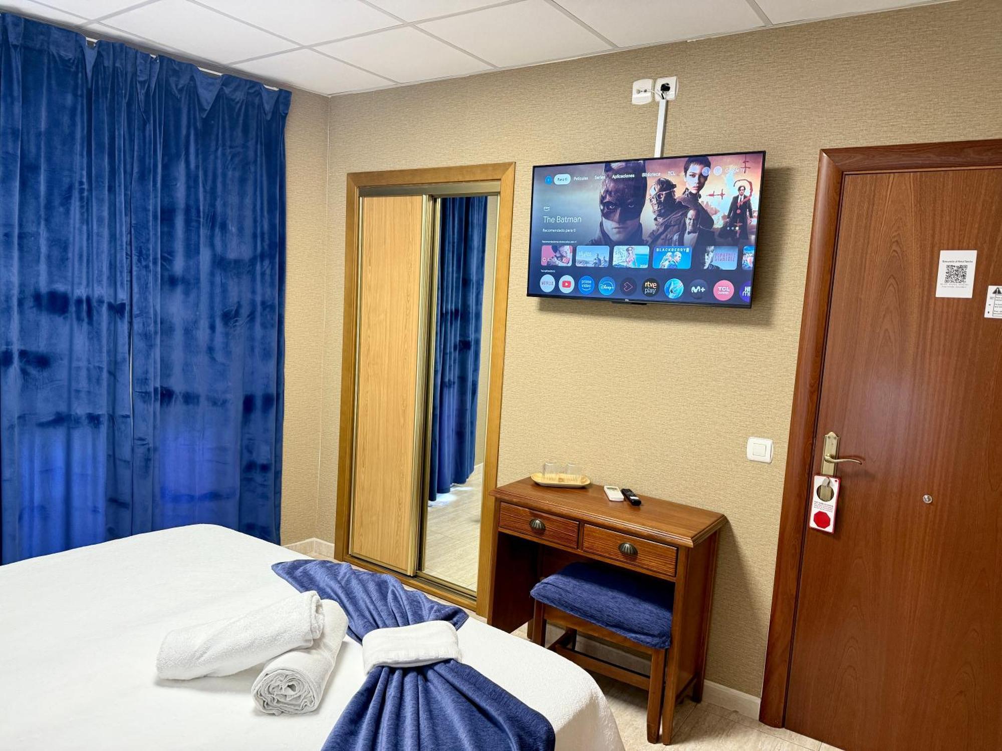 Hotel Sancho 오스피탈레트 데 린판트 외부 사진
